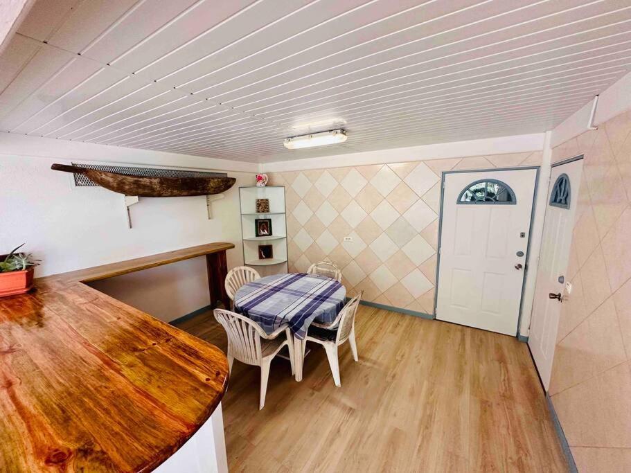 Meri Lodge Huahine Fare Dış mekan fotoğraf